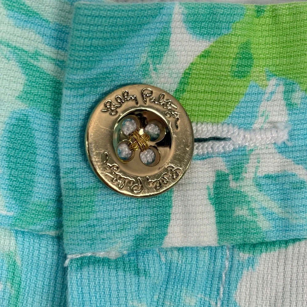 Lilly Pulitzer Womens Callahan Short 10 Blue Green Floral Rose Print 5" Inseam - Picture 2 of 12